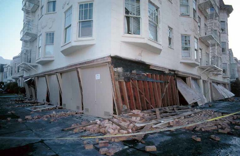 loma-prieta-california-earthquake-october-1989-2